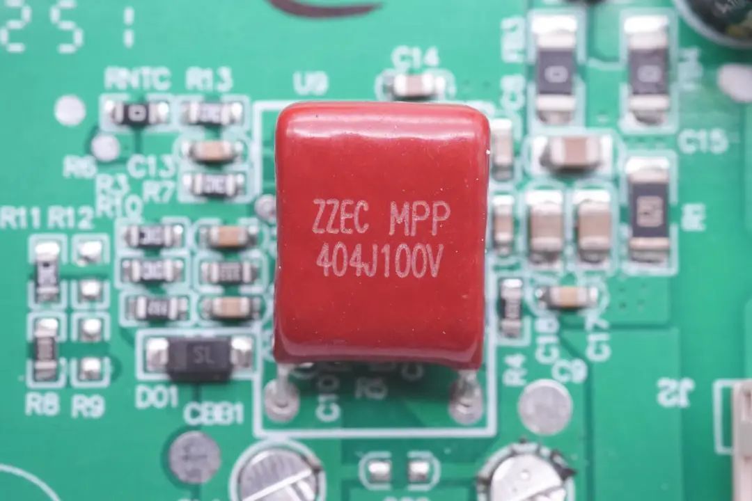 ZZEC无线充专用CBB拼搏在线官网_拼搏（中国）
