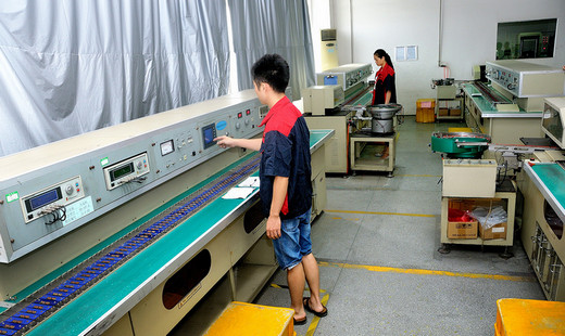 东莞市拼搏在线官网_拼搏（中国）
有限公司工厂实拍图